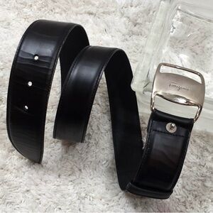 Ferragamo black leather belt